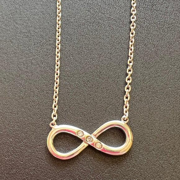 Infinity necklace sterling silver 18 inch chain with 3 round diamond accents 925 - Picture 11 of 13